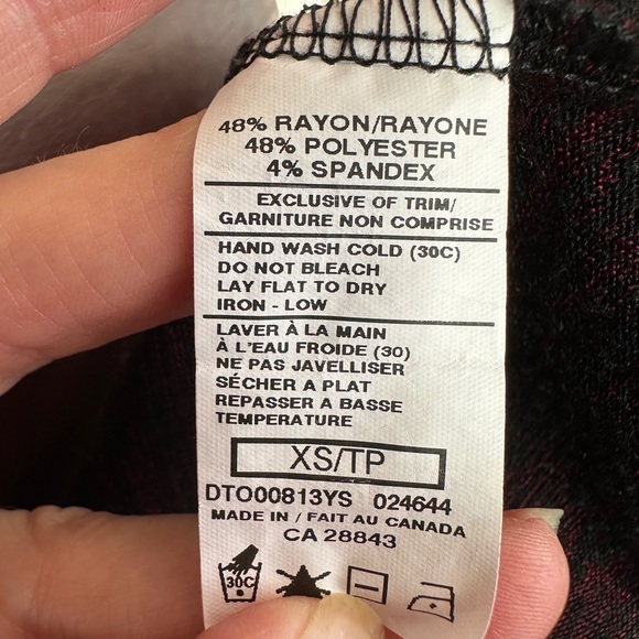 Eclipse cold shoulder tunic sweater - Picture 3 of 5